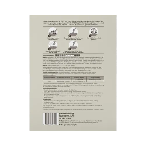 Achterzijde van een productetiket (gazonmiddel) toont instructieve pictogrammen en gebruiksinstructies voor strooien en besproeien van een gazon, met waarschuwingen en contactgegevens.
Volledige tekst op het etiket:
Groen doet wat met je. Zelfs een klein