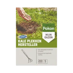 Verpakking van graszaad: een hand strooit zaad in een kale plek in het gazon, omringd door groen gras en aarde.
Gevonden tekst:
SINCE 1929
Pokon
MIJN GAZON
2-in-1
KALE PLEKKEN HERSTELLER
Voor pleksgewijs herstel van het gazon
Graszaad met organische voed