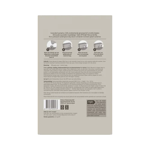Verpakkingsachterzijde van mestzak: instructies, vier pictogramstappen, gebruiks- en doseringsadvies, samenstelling en contactgegevens op beige achtergrond met barcode en een TIP-vakje.
Volledige tekst in beeld:
Groen doet wat met je. Zelfs een klein bee